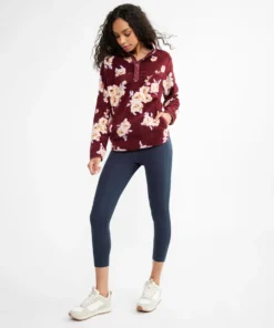 Sporty Fleece Pullover