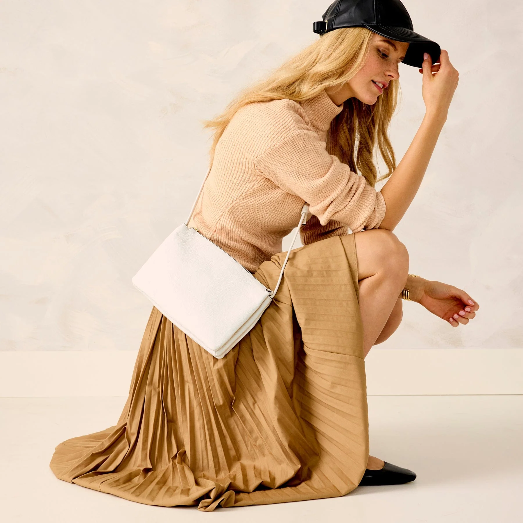 Foxbury Crossbody - Image 58