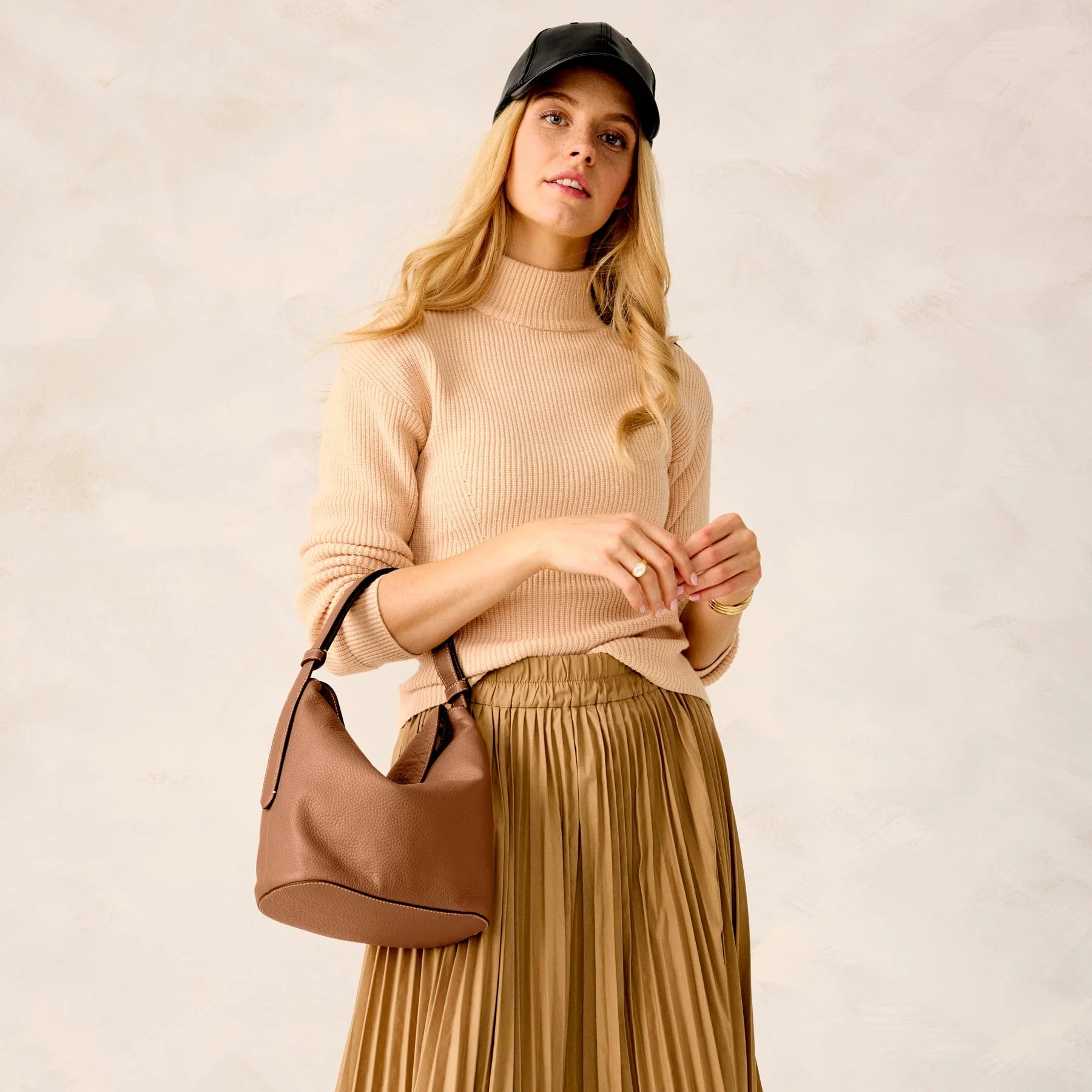 Astoria Shoulder Bag - Image 36