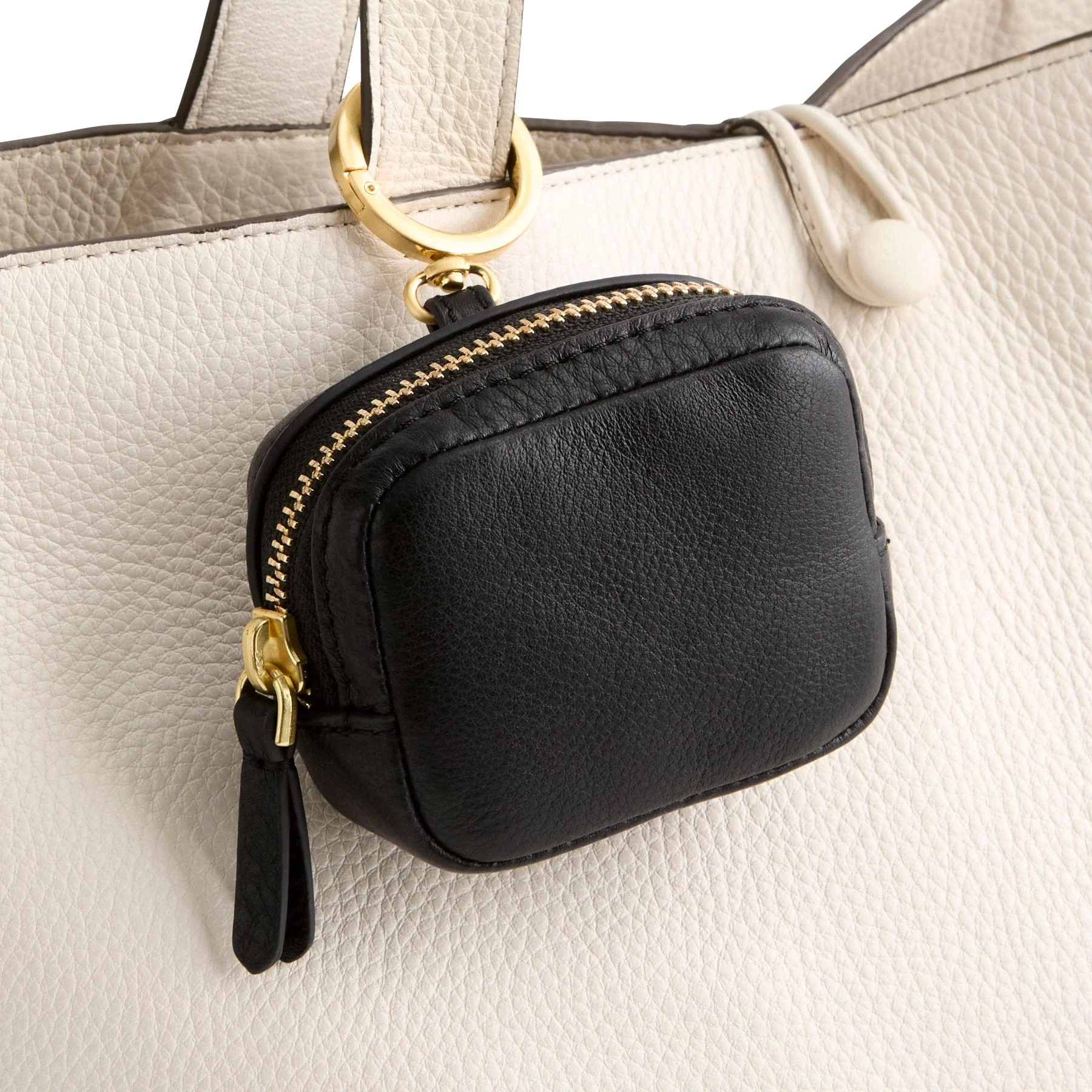 Zip Earbud Bag Charm - Image 38